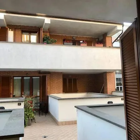 Intero Milano Apartman *